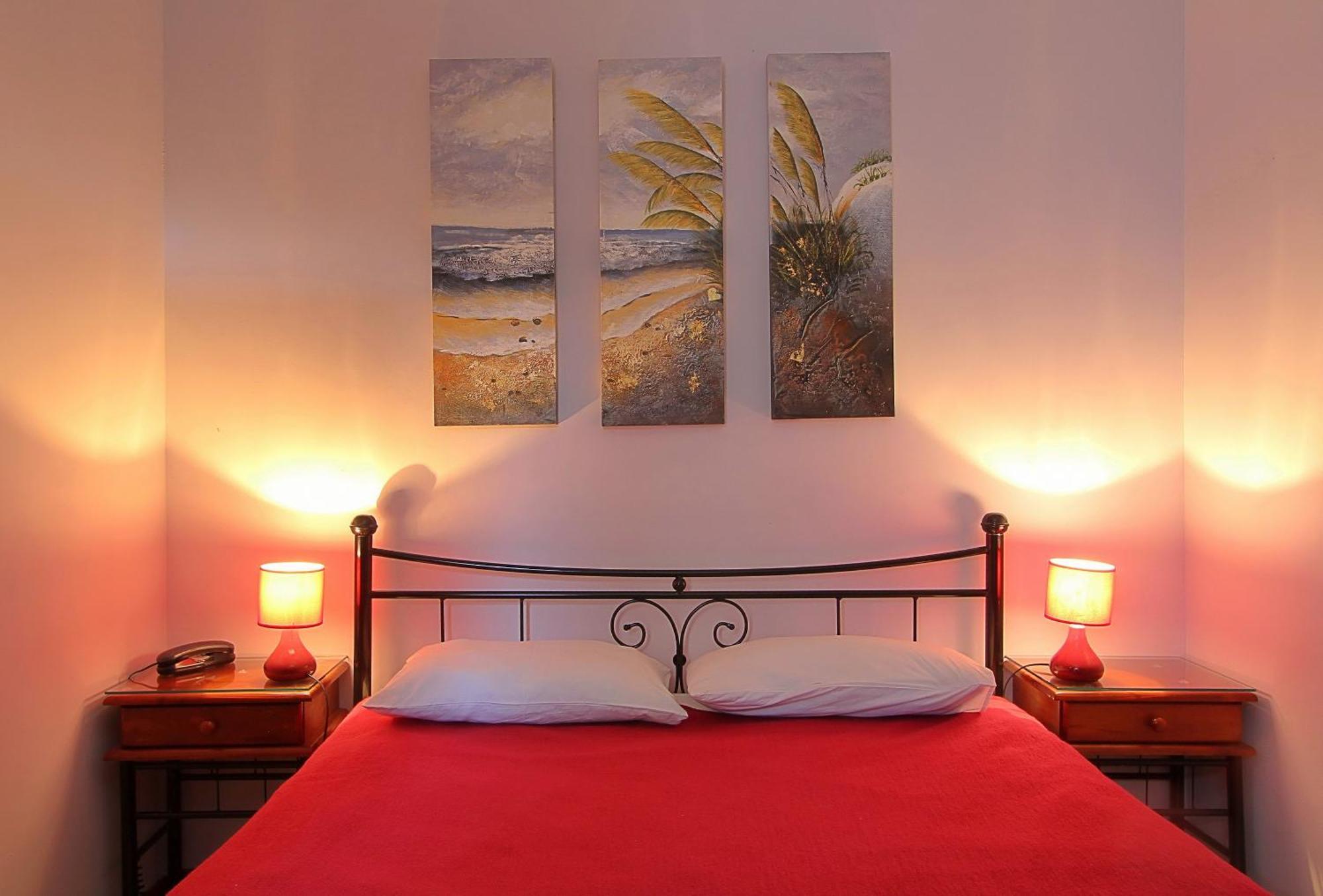 Ionia Rooms Chios Town Eksteriør billede