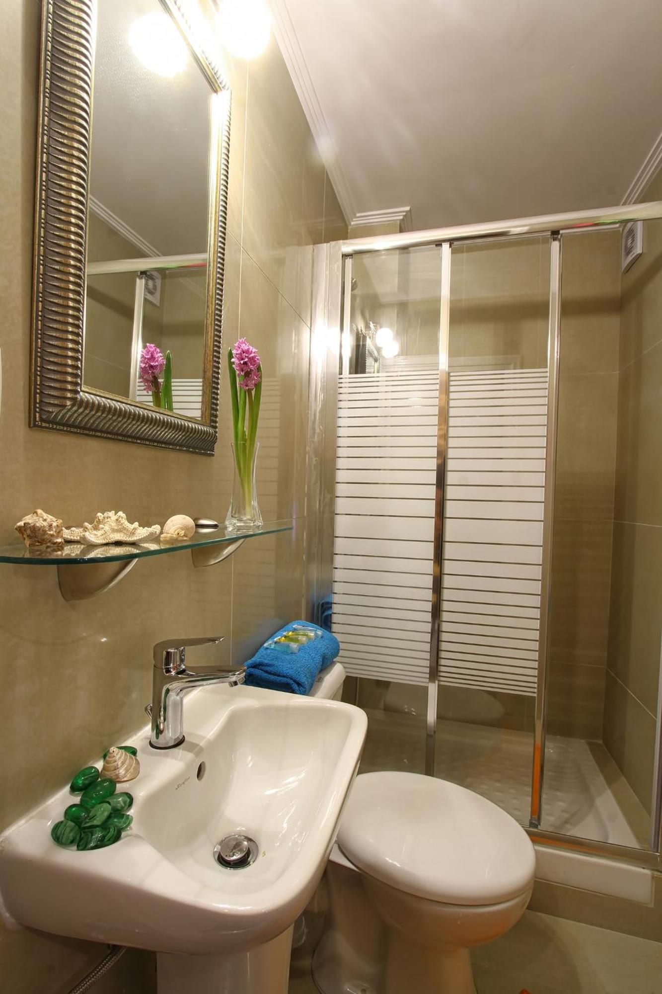 Ionia Rooms Chios Town Eksteriør billede