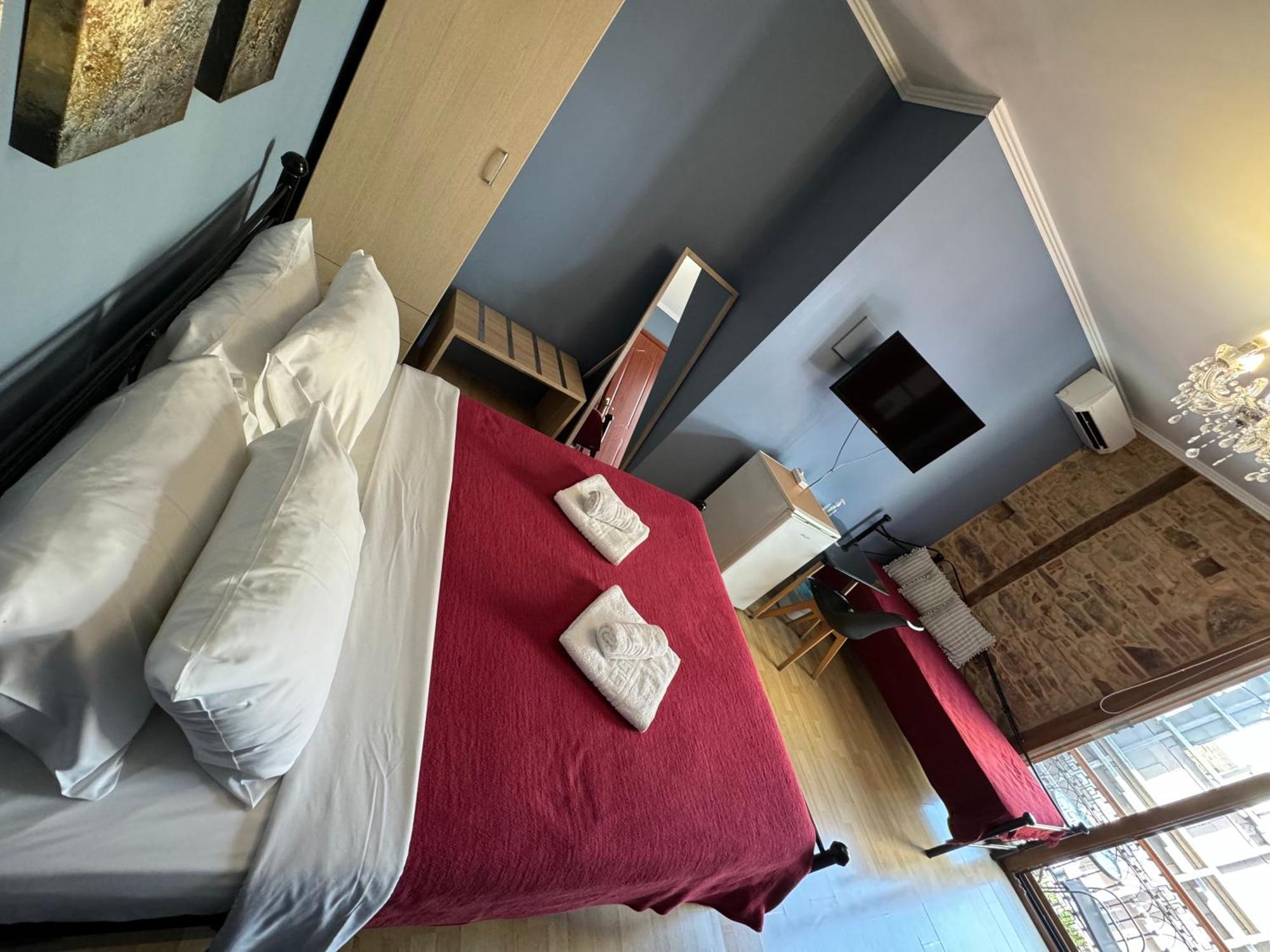 Ionia Rooms Chios Town Eksteriør billede