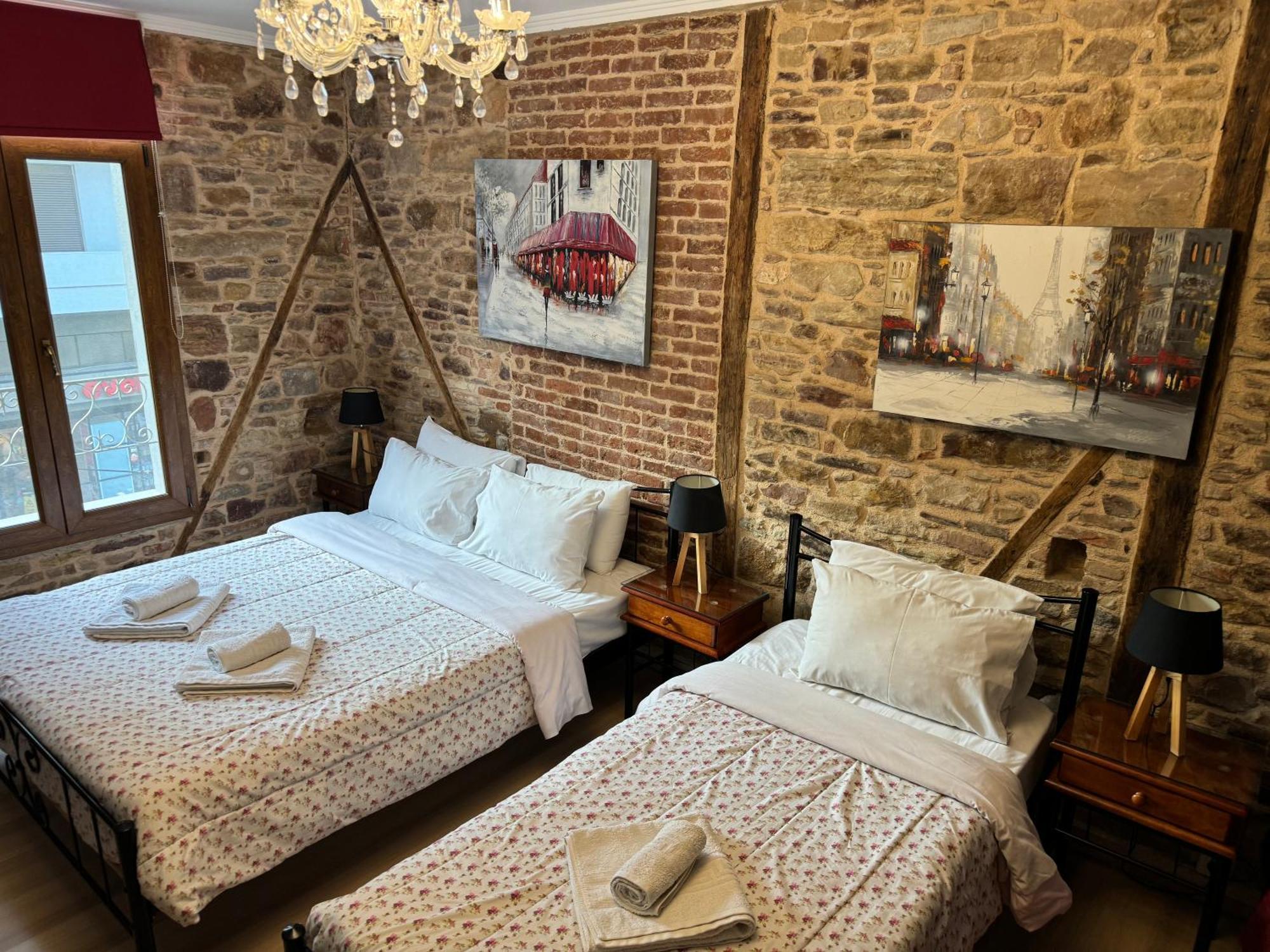 Ionia Rooms Chios Town Eksteriør billede